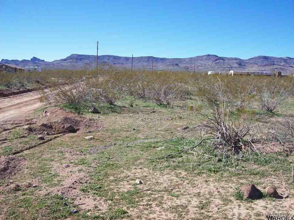 N Dome Rd: N Dome Rd, Golden Valley, AZ 86413